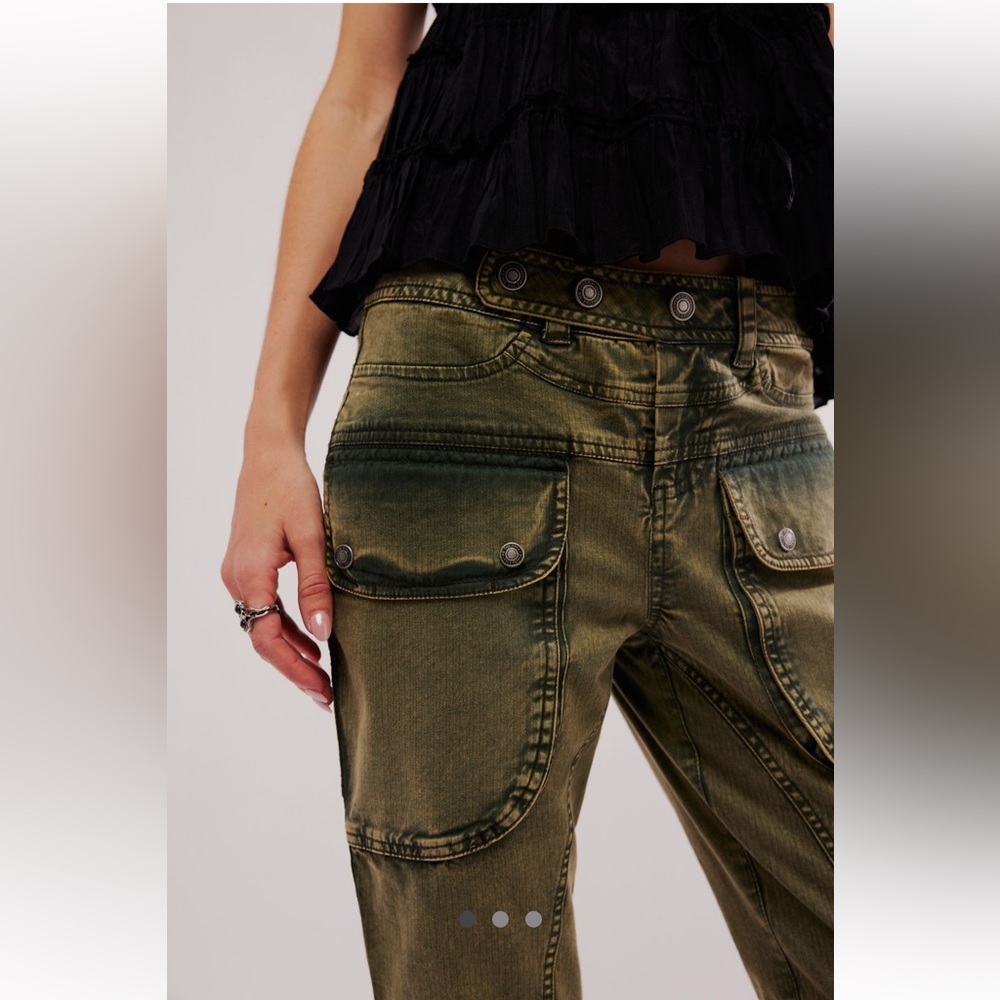 🆕 We The Free Hot In It Moto Pants in Green